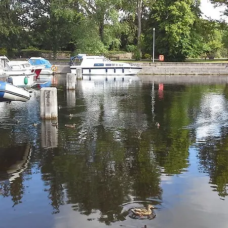 House 4* Portumna
